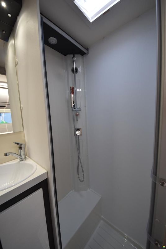 Forster-Reisemobile Alkoven FA 699 DVB