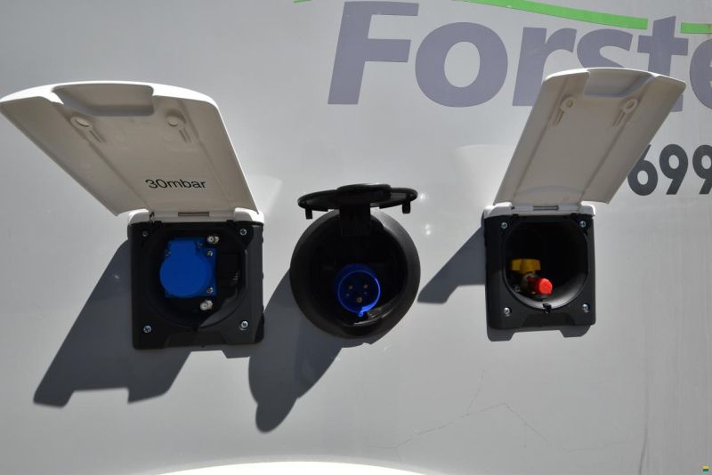 Forster-Reisemobile Alkoven FA 699 DVB