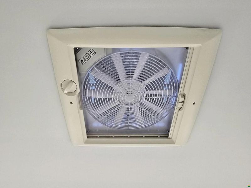 Adria COMPACT DL 2.2 MJ