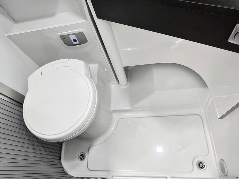 Adria COMPACT DL 2.2 MJ