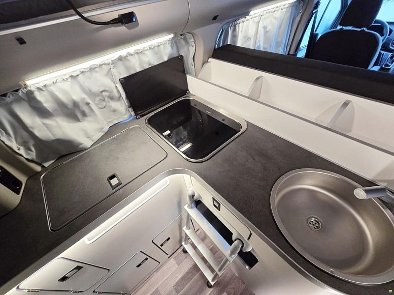 Ford Transit Nugget Westfalia 2.0 Automat