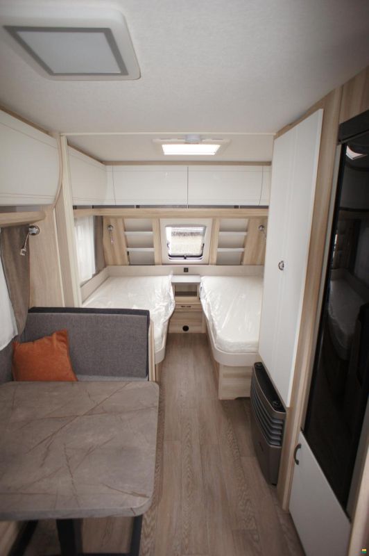 Hobby De Luxe 460 SL