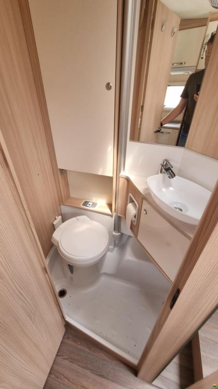 Bürstner IXEO Time IT 726