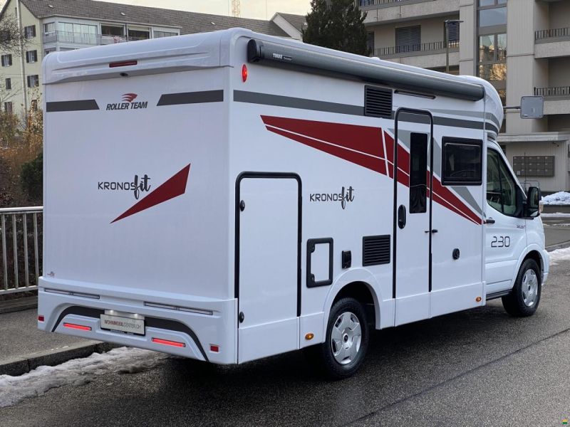 Roller Team Kronos Fit 230 TL, Ford 165PS Automat