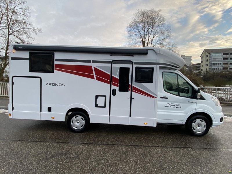 Roller Team Kronos 285 TL, Ford 165PS Automat