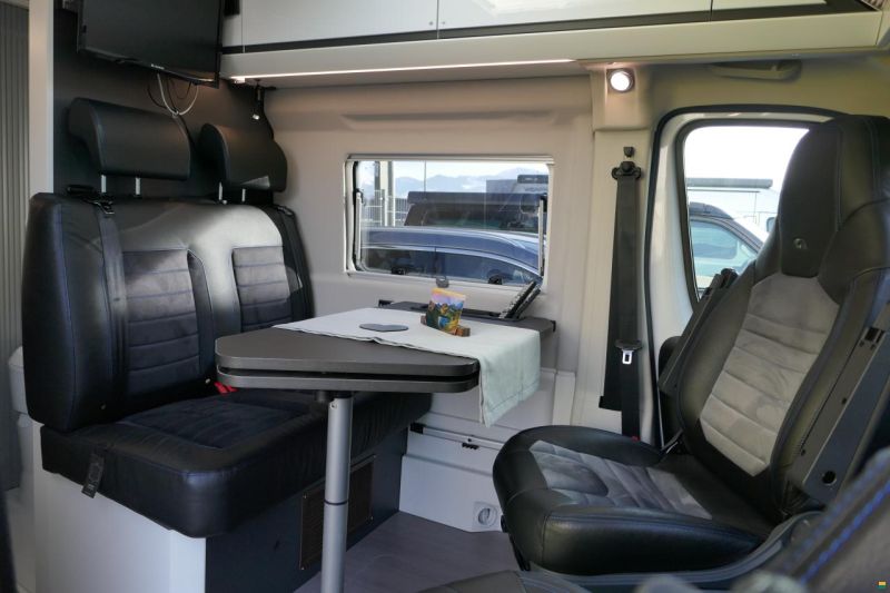 Adria Twin Supreme 600 SPB