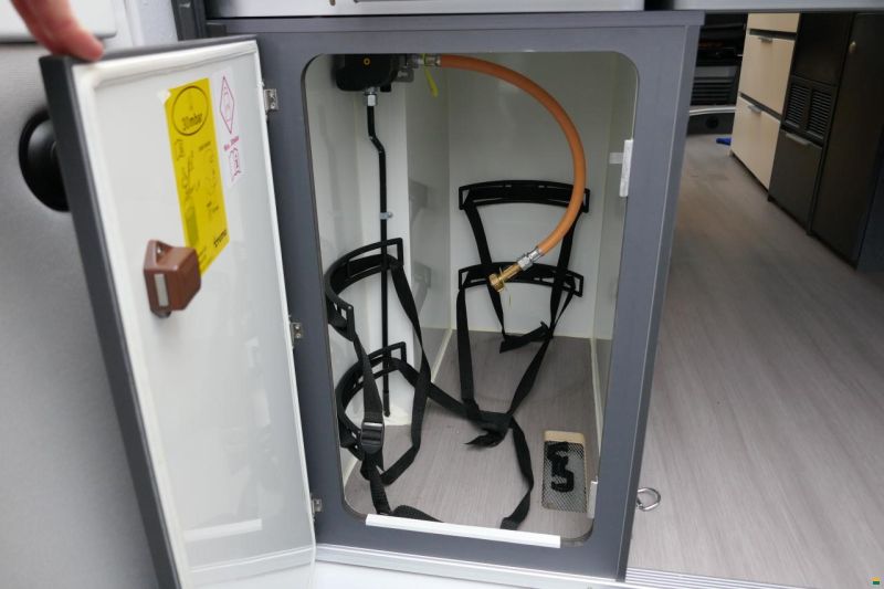 Adria Twin Supreme 600 SPB