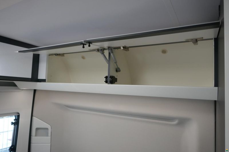 Adria Twin Supreme 600 SPB