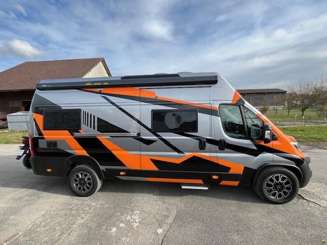 Megamobil Mega Lounge 640