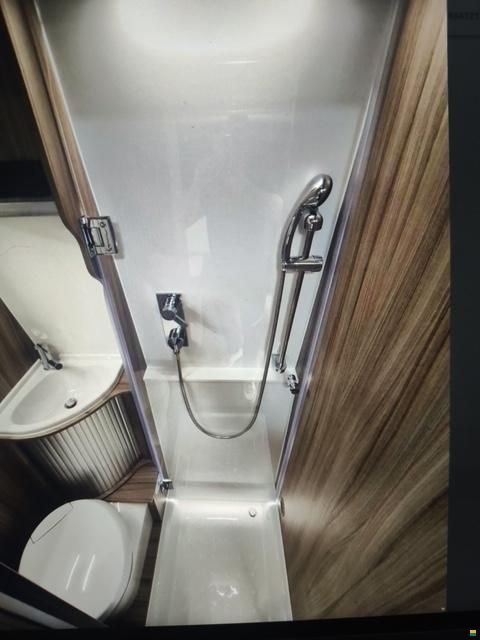 Megamobil Mega Lounge 640