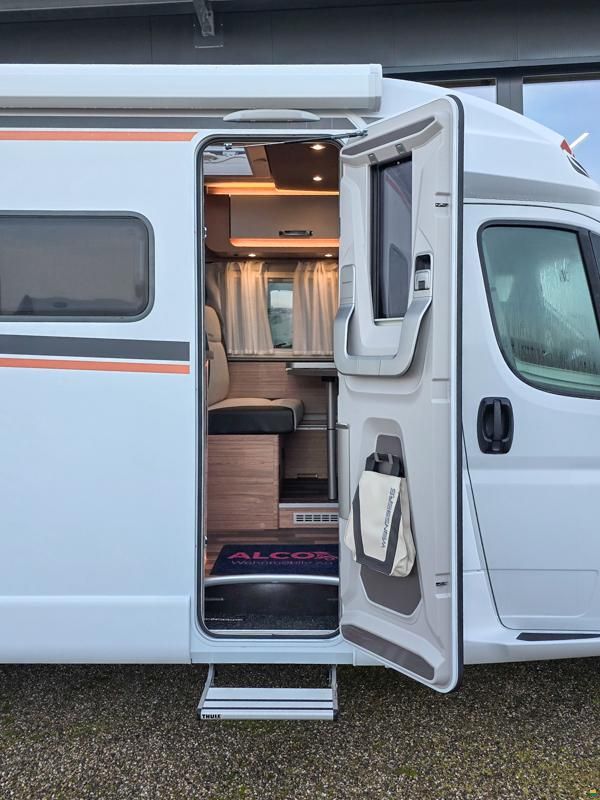 Weinsberg CaraCompact 600 MEG Pepper