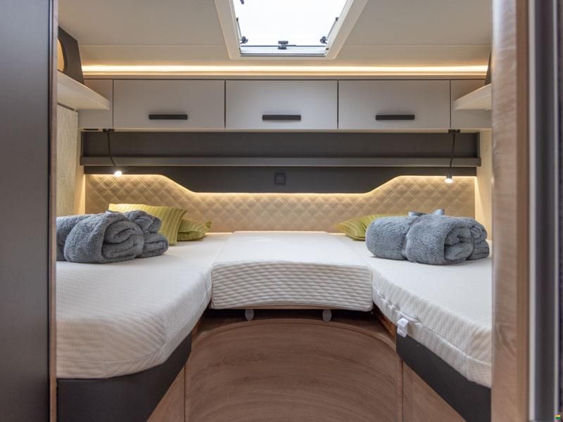 Knaus Live TI 650 MEG Platinum Selection