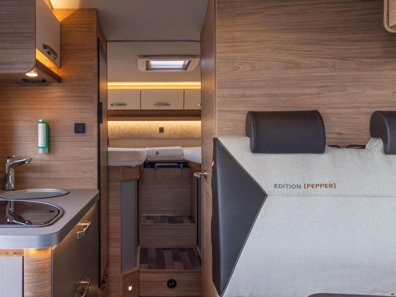 Weinsberg CaraCompact 640 MEG Suite Edition