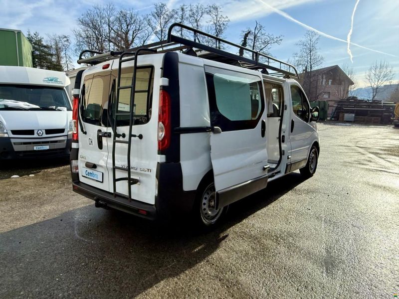 Opel Vivaro Camper
