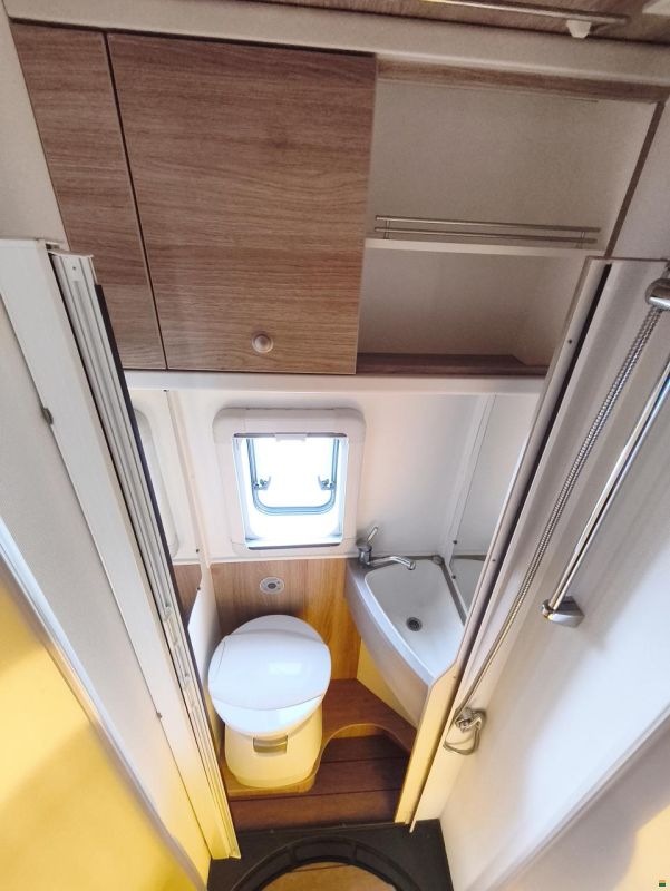 Knaus Boxstar 250L mit Einzelbett, Automat!