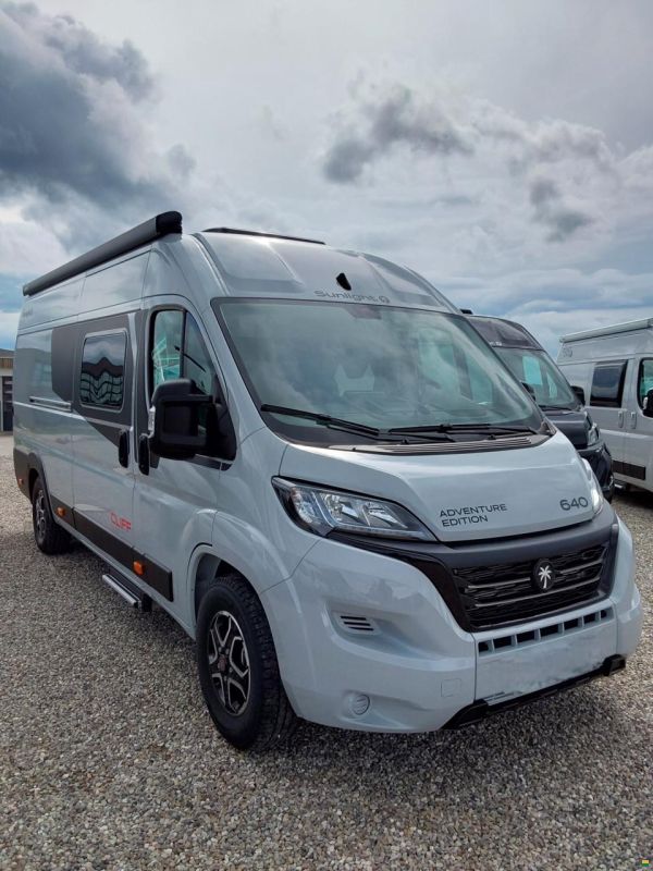 Sunlight Adventure Edition Cliff 640 Automat