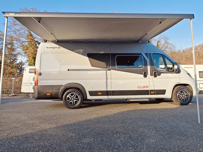 Sunlight Adventure Edition Cliff 640 Automat