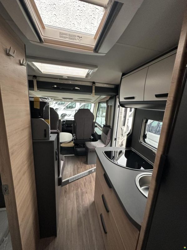 Knaus L!VE I 650 MEG