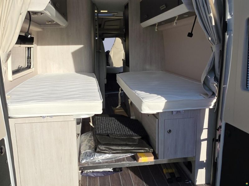 Roller Team Livingstone Duo Advance 140PS Automatik