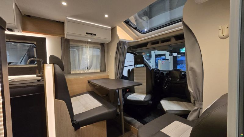 Sunlight T 680 "Adventure Edition"