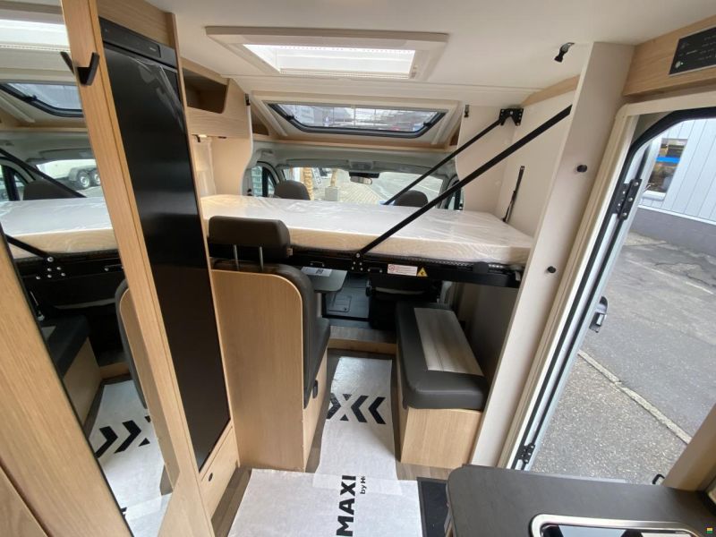 Sunlight V 67S Adventure Fiat