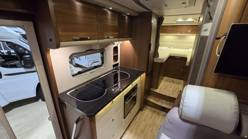 LMC Cruiser ComfortLine T 681