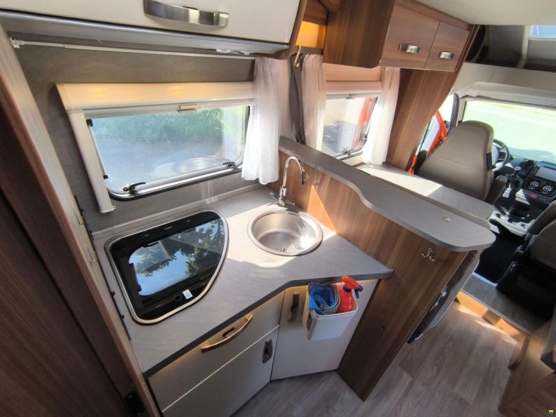 Weinsberg Carasuite 650