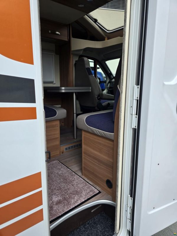 Weinsberg Carasuite 650