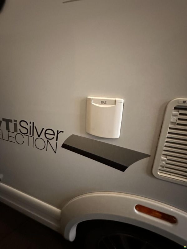 Knaus Sky TI 650 MF Silver Selection