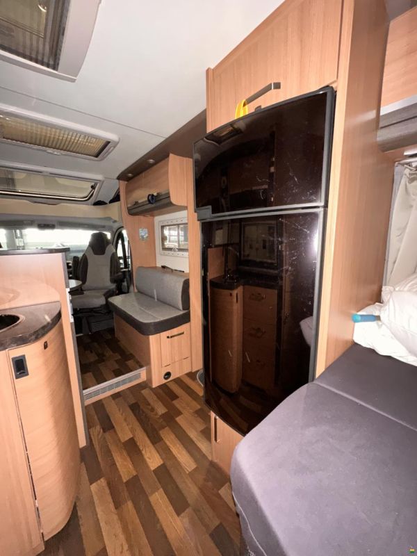 Knaus Sky TI 650 MF Silver Selection