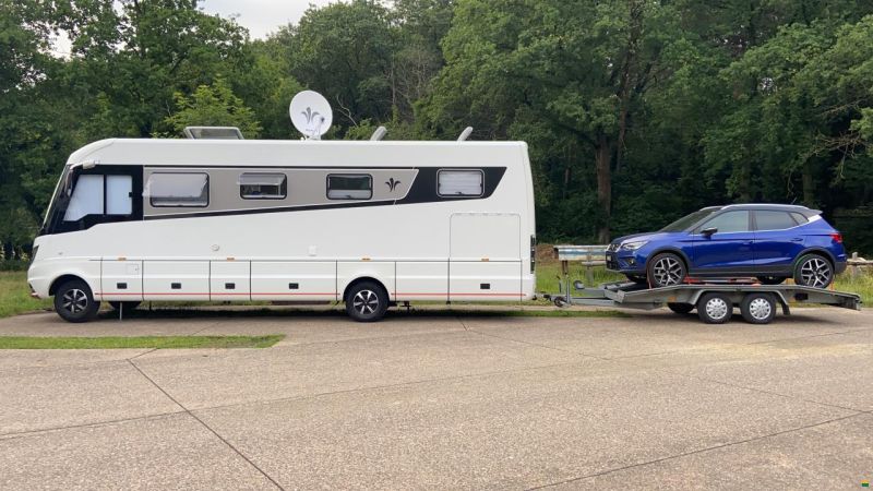 Niesmann-Bischoff Flair 920 EK