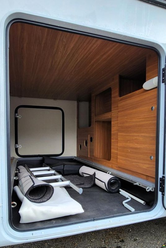 Carado T447 5-Plätzer / Hubbett