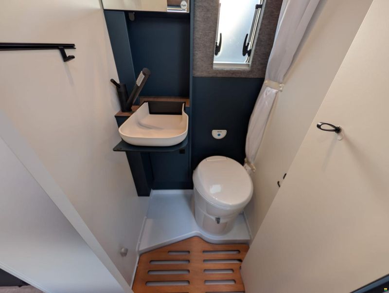 Hymer Eriba Car 602 Kirsch