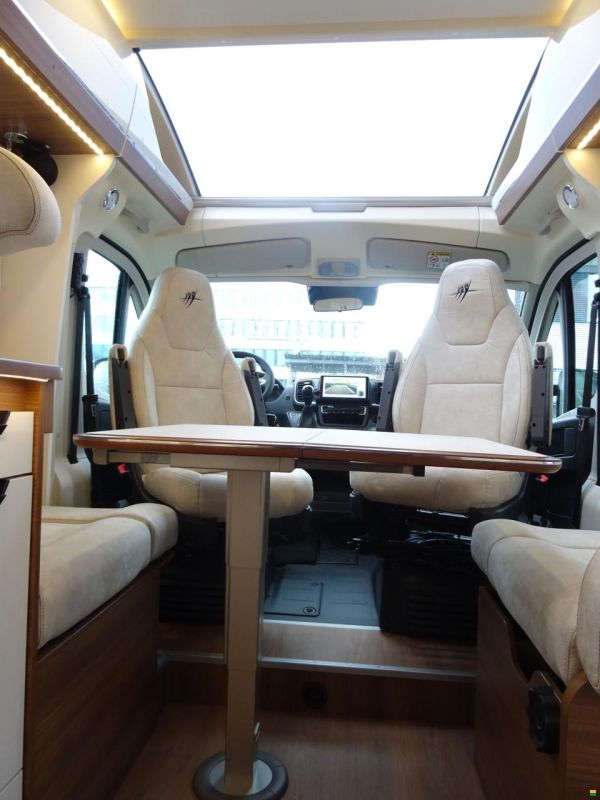 Rapido COMPACT C86 65ans