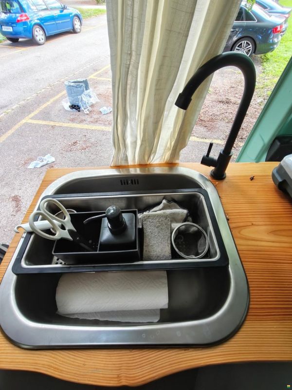 Mercedes Benz Sprinter