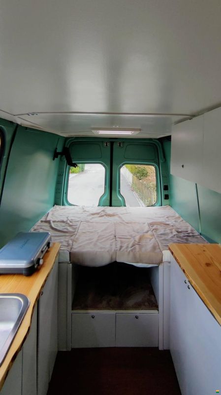 Mercedes Benz Sprinter