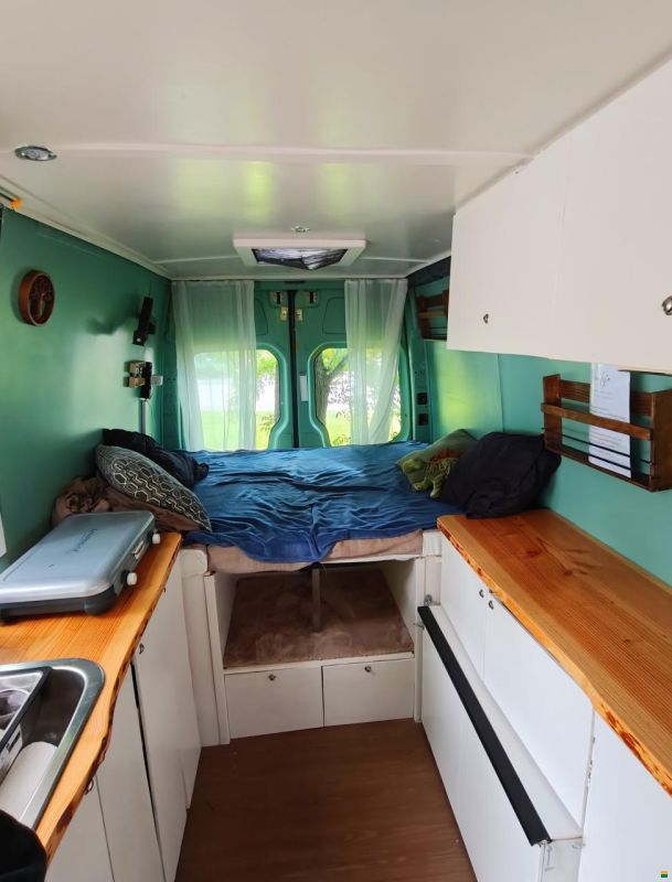 Mercedes Benz Sprinter