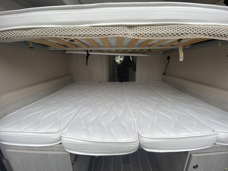 Roller Team Livingstone 5 Sport, Fiat 2.2MJ 140PS