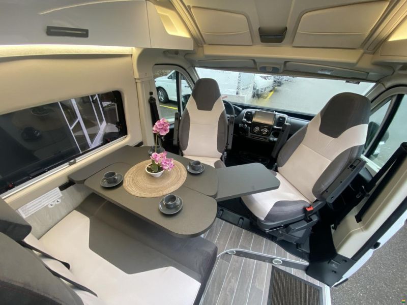 Roller Team Livingstone 5 Sport, Fiat 2.2MJ 140PS