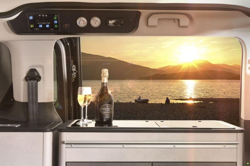 Pössl Peugeot Campster BlueHDI 180 PS EAT8