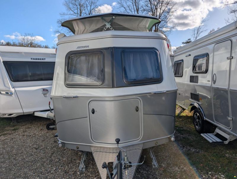 Eriba Touring 542 Urban