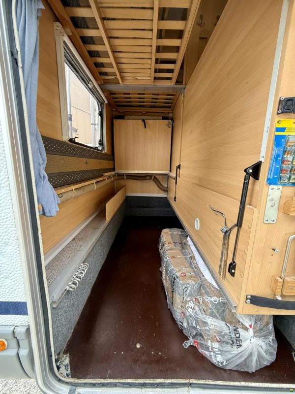 Dethleffs Golbetrotter A5880- Family Travel