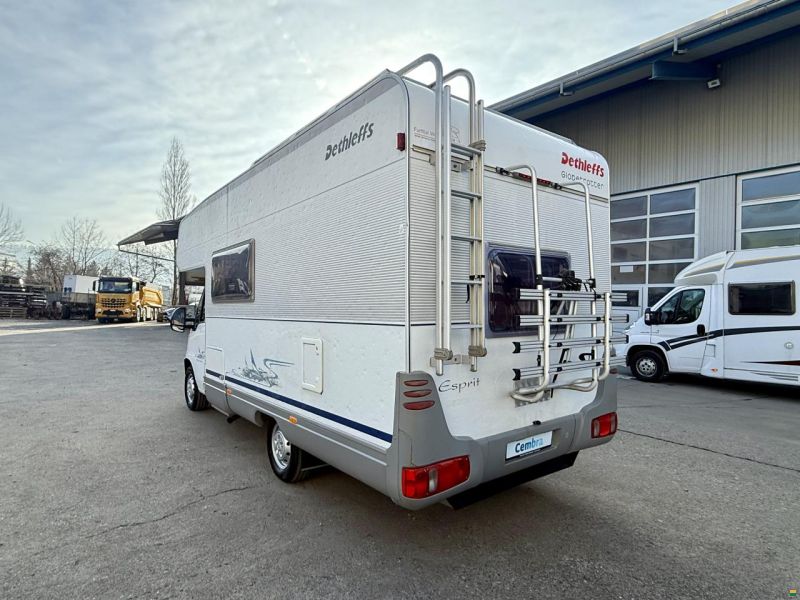 Dethleffs Golbetrotter A5880- Family Travel