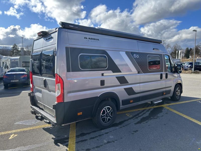 Adria Twin 640 SGX 60Y PopTop DeLuxe