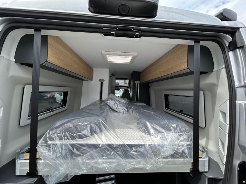 Adria Twin 640 SGX 60Y PopTop DeLuxe