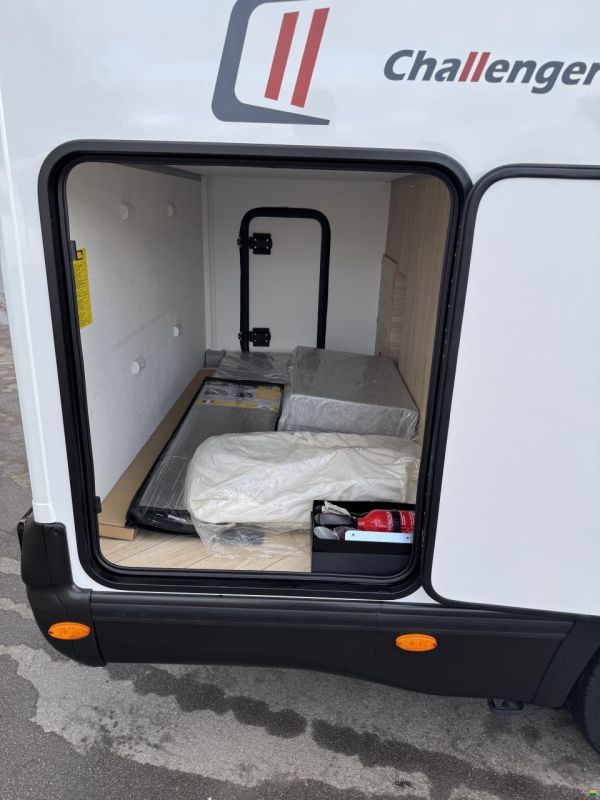 Challenger 217 Sport Edition