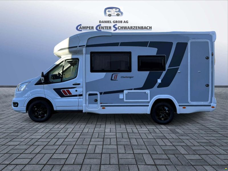 Challenger 250 Graphite Edition