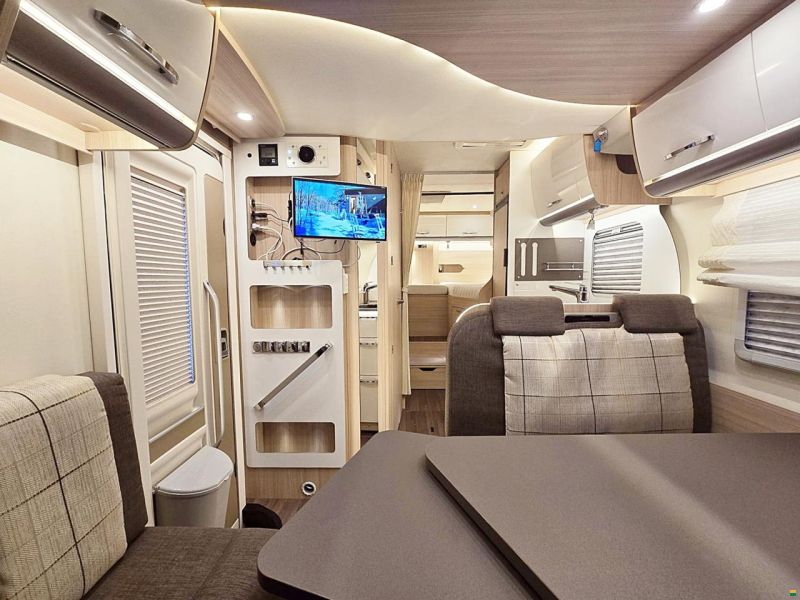 Bürstner Lyseo BT 690 G 2.3 MJ 150