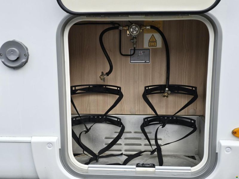 Bürstner Lyseo BT 690 G 2.3 MJ 150