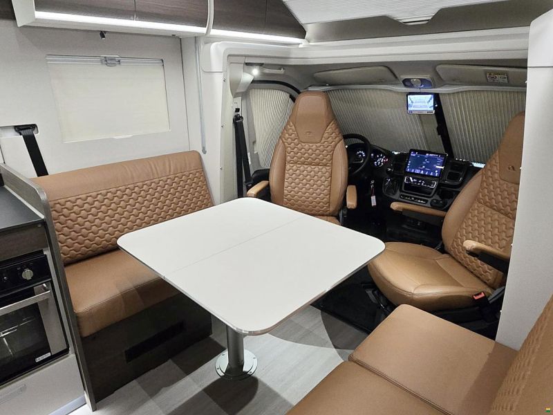 Adria Matrix 670 DL SUPREME 2.2 AUTOMAT 180MJ